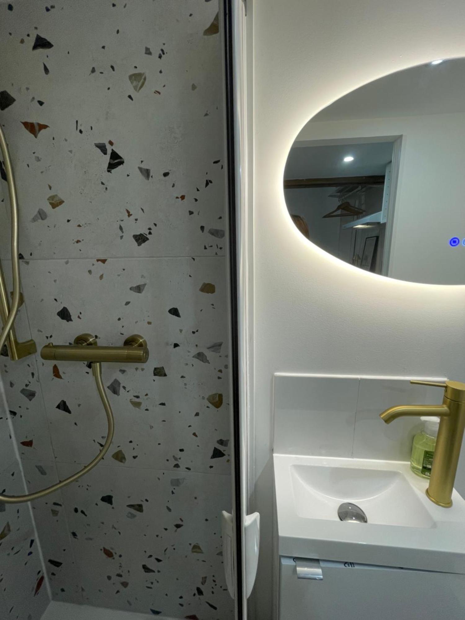 « Le Good Spot » Studio Hypercentre Renove/Wifi/Clim Montpellier Buitenkant foto